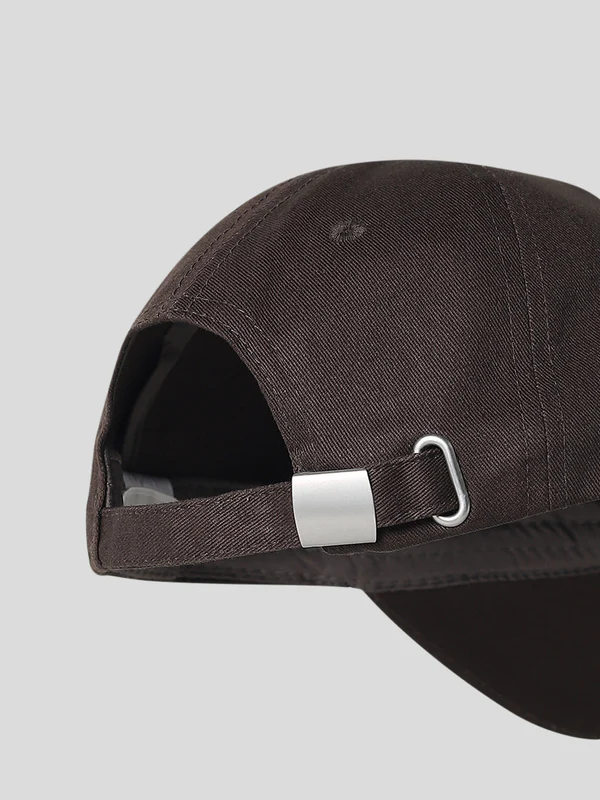 Embroidered cap - dark brown